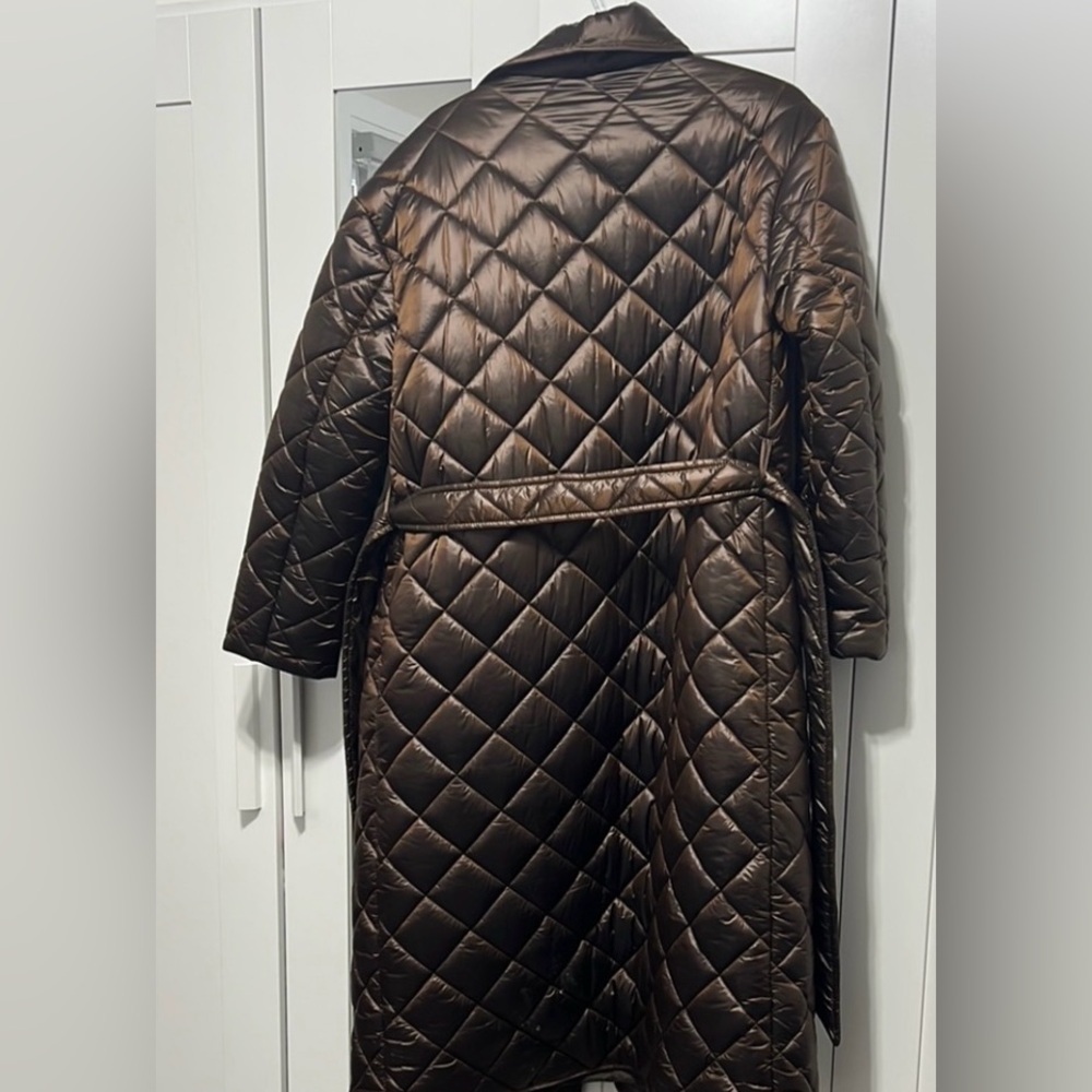 Cleo oversized bronze puffer - Picture 3 of 12